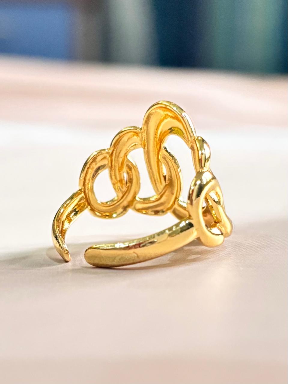 GOLDEN AURA RING
