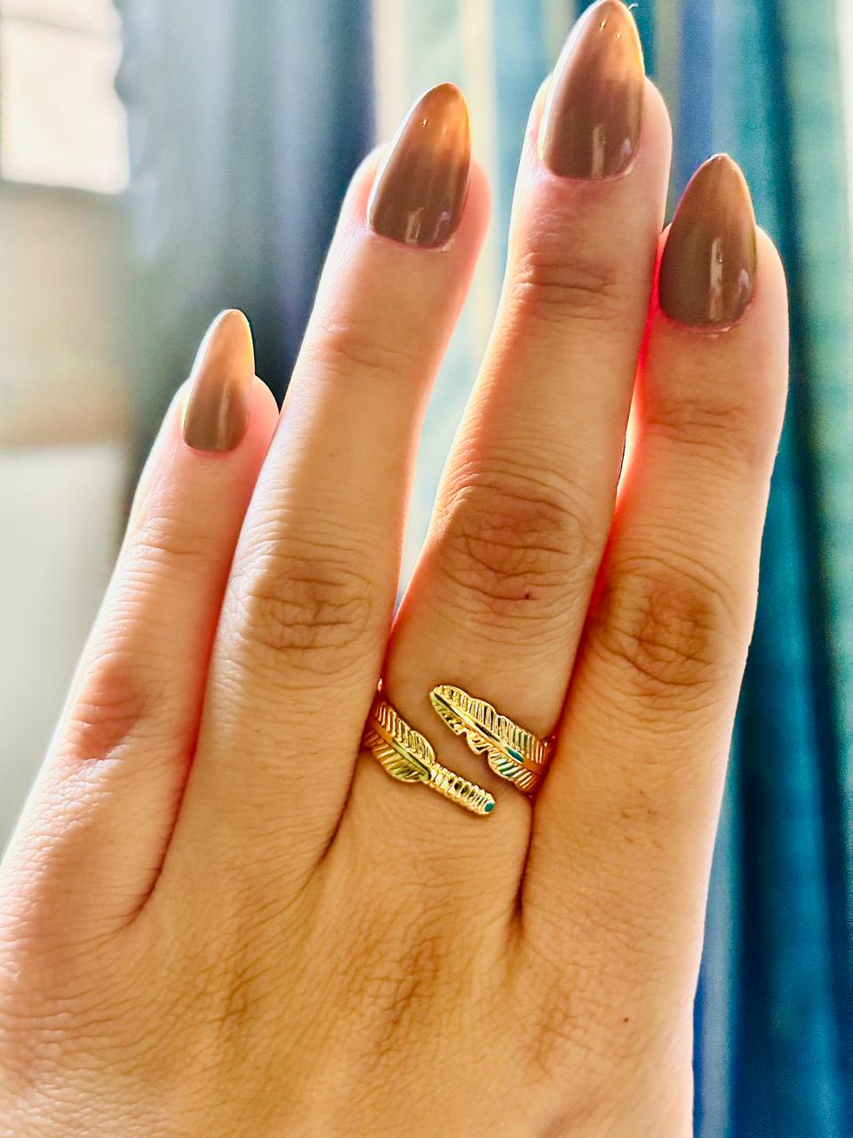 GOLDEN CRUSH RING