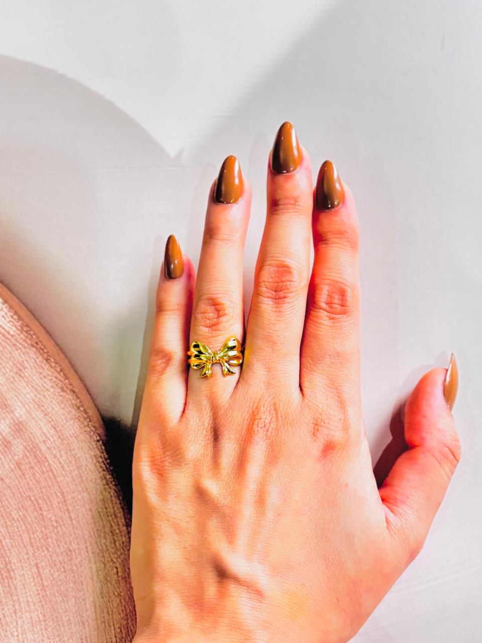 GOLDEN DAINTY BOW RING
