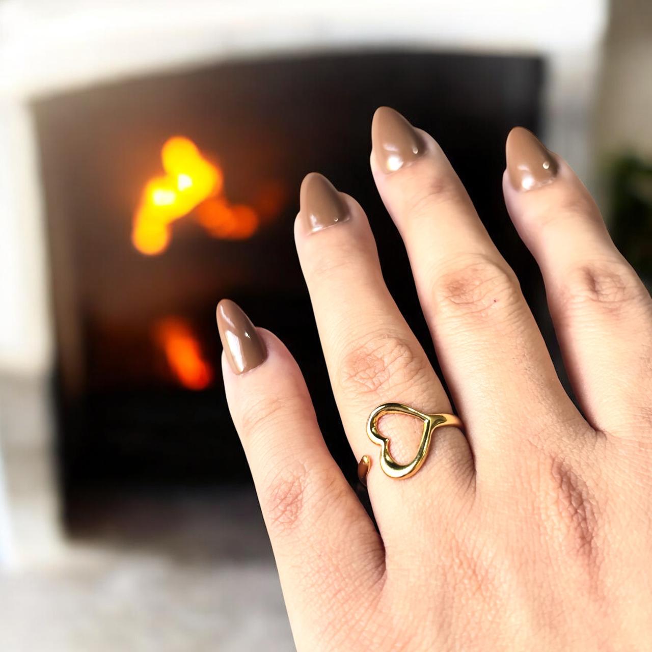 GOLDEN OPEN HEART RING