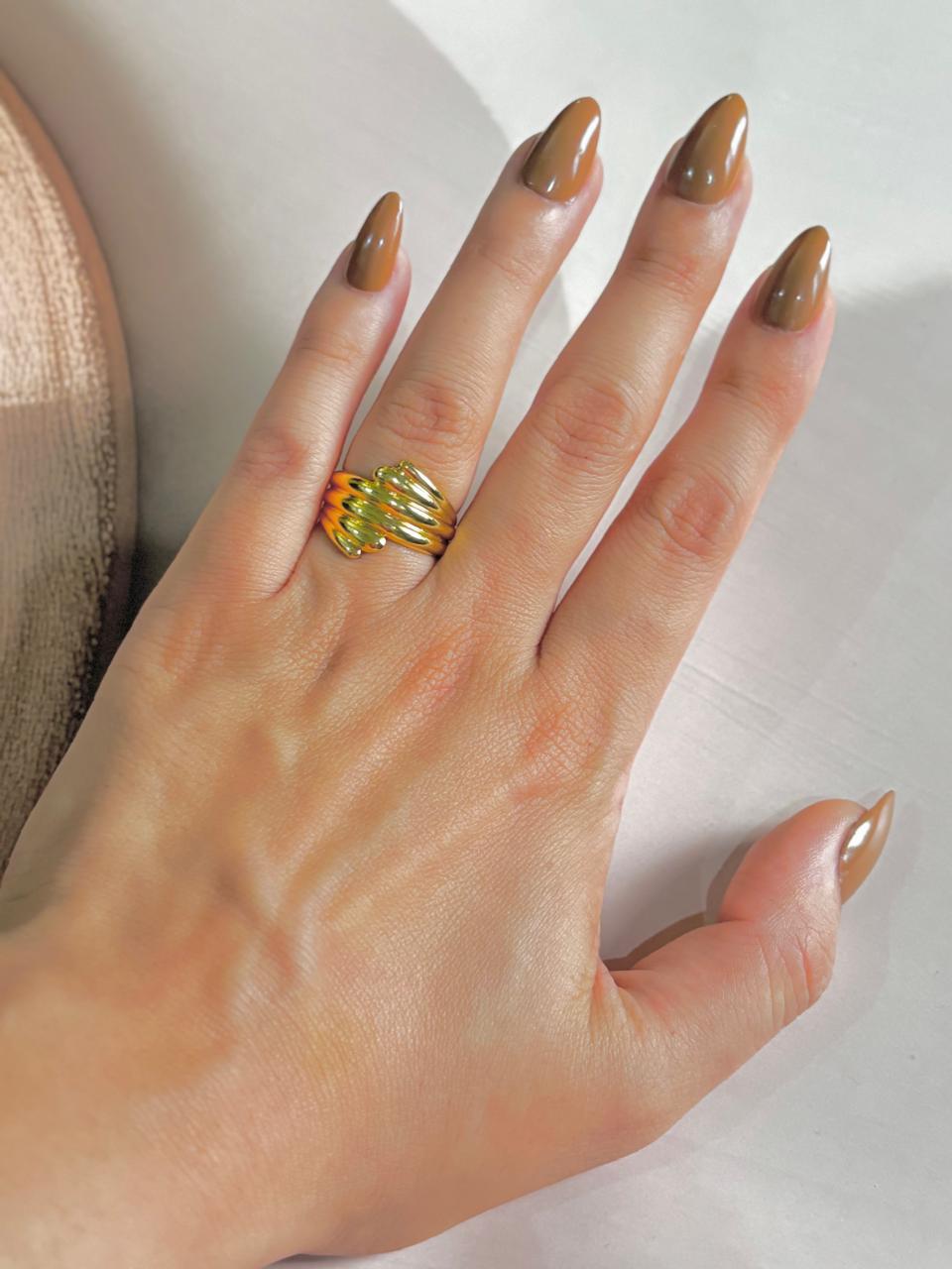 GOLDEN TWISTED RING