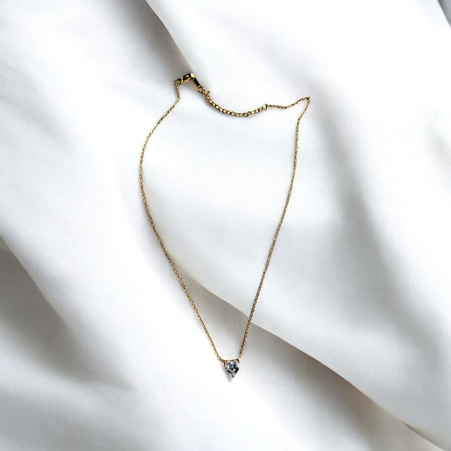 CRYSTAL BLOOM DROP NECKLACE