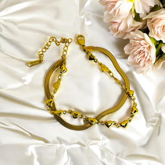 GOLDEN HEARTBEAT LAYERED BRACELET
