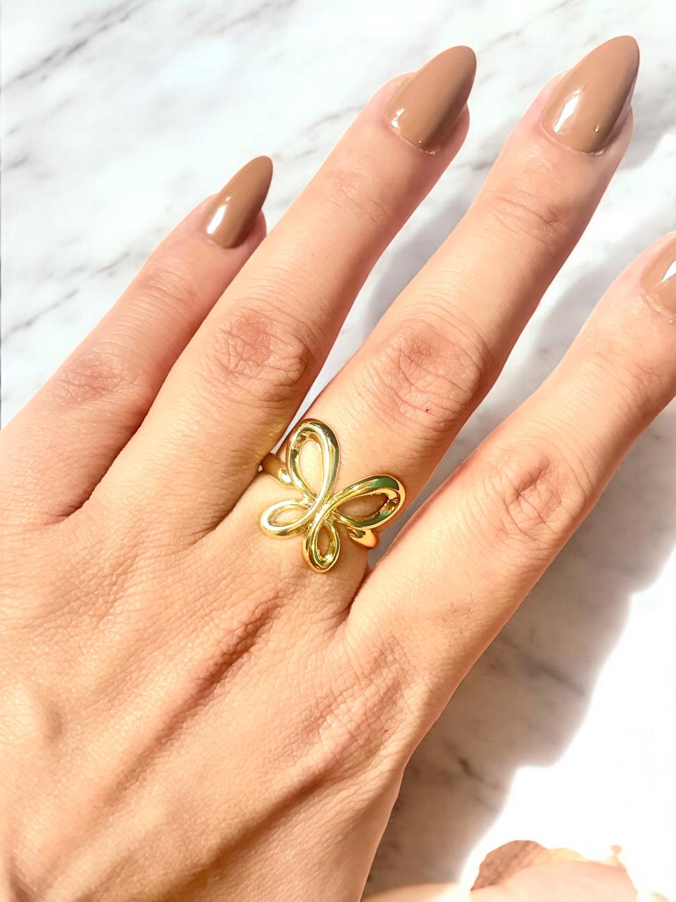 GOLDEN FLUTTER RING