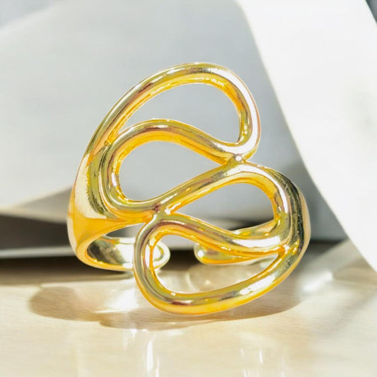 GOLDEN BARE BEAUTY RING