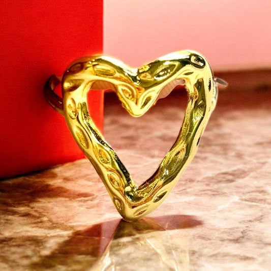 GOLDEN BIG HEART RING