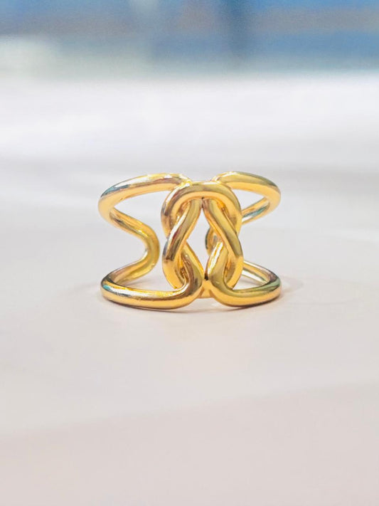 GOLDEN DAZE RING