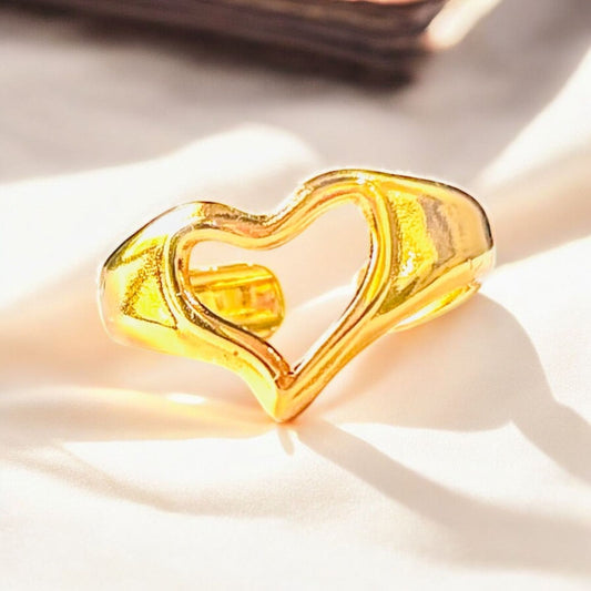 GOLDEN FOREVER HEART RING