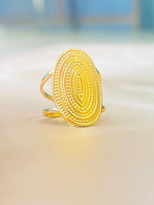 GOLDEN VINTAGE SWIRL RING
