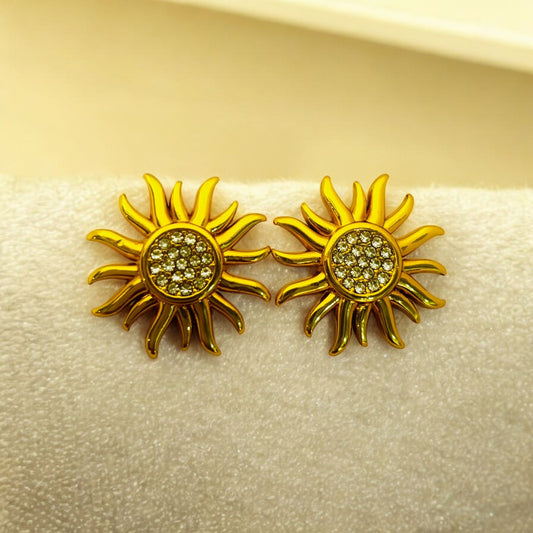 SUNLIT RADIANCE STUDS EARRINGS