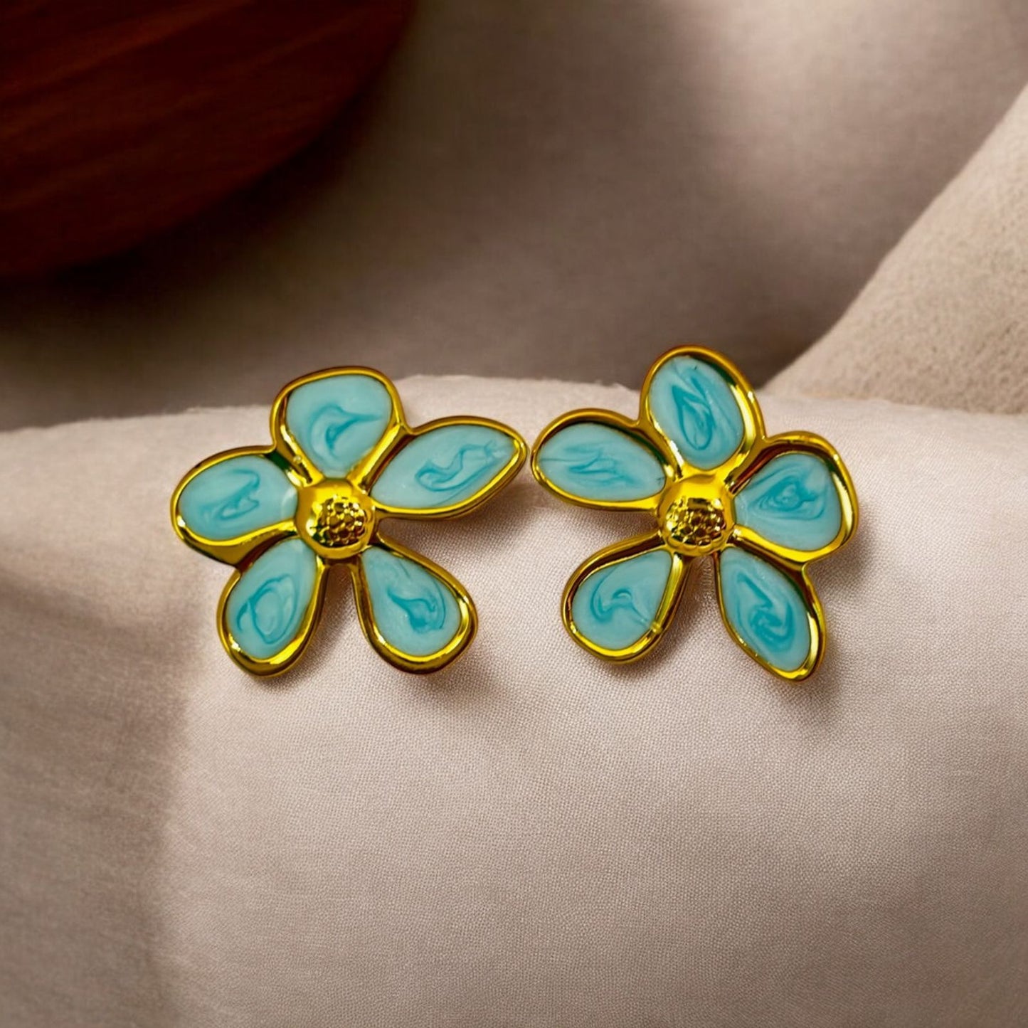 BLOOM STUDS EARRINGS