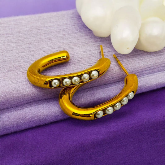 GOLDEN WAVE PEARL HOOPS EARRINGS
