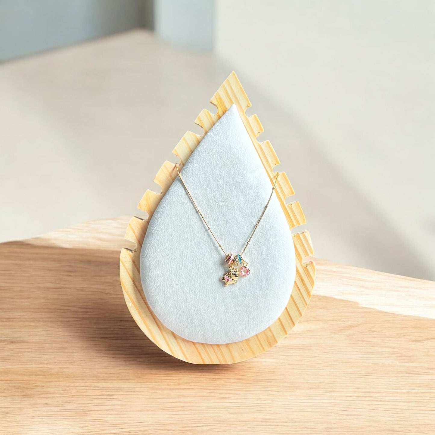 DREAMLAND CHARM CLUSTER PENDANT NECKLACE
