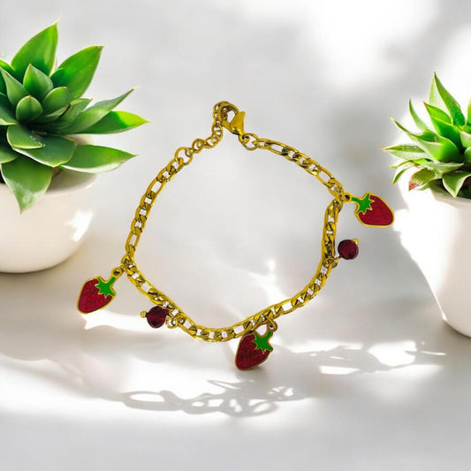 STRAWBERRY SPRINKLE CHARM BRACELET