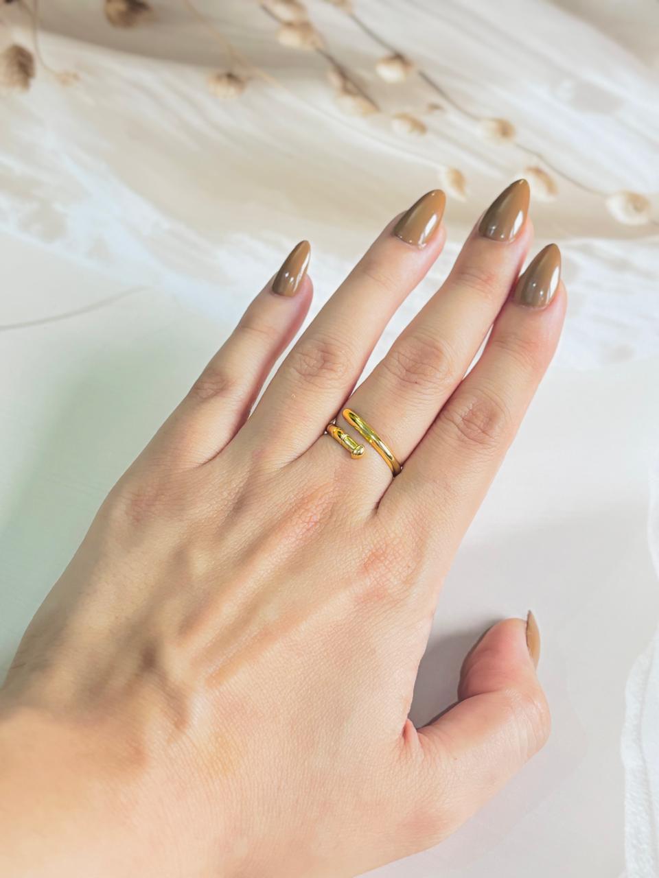 GOLDEN SPIRAL WRAP RING
