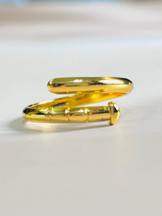 GOLDEN SPIRAL WRAP RING