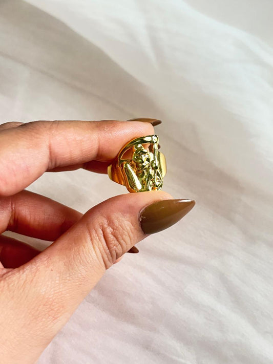 GOLDEN MUSE FACE RING