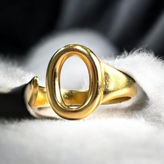 GOLDEN OVAL HALO RING